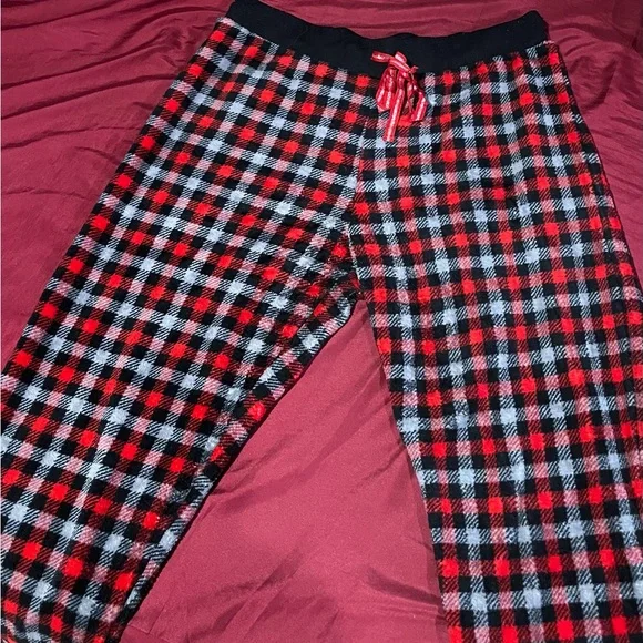 Pillow Talk Intimates Sleepwear Pillow Talk Red Black Plaid